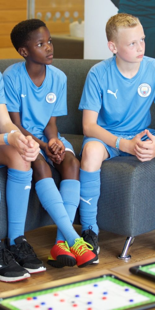 3 MESES ENTRENAMIENTO de FÚTBOL para NIÑOS  Preparación física de 9-13  años - Fútbol Education